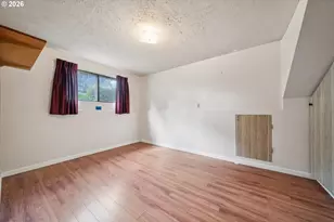 8545 N Bristol Ave, Portland, OR 97203 - Photo 33