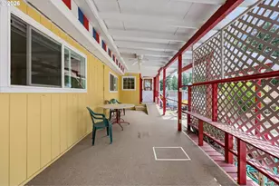 332 Oak Park Dr, Tygh Valley, OR 97063 - Photo 15