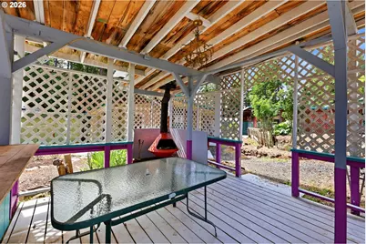 332 Oak Park Dr, Tygh Valley, OR 97063 - Photo 37