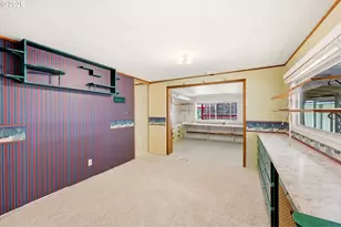 332 Oak Park Dr, Tygh Valley, OR 97063 - Photo 25