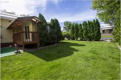 907 4th St, La Grande, OR 97850 - Photo 33