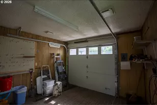907 Fourth St, La Grande, OR 97850 - Photo 31