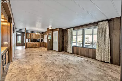 14012 SE Rupert Dr, Milwaukie, OR 97267 - Photo 5