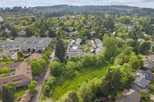 10660 SW Davies Rd, Beaverton, OR 97003 - Photo 35