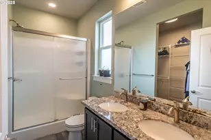 180 Brady Ln, Roseburg, OR 97471 - Photo 15