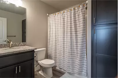 180 Brady Ln, Roseburg, OR 97471 - Photo 23