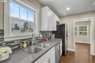 3801 NE 82nd Ave, Portland, OR 97220 - Photo 13
