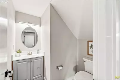 12647 SW Springwood Dr, Tigard, OR 97223 - Photo 17