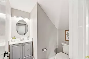 12647 SW Springwood Dr, Tigard, OR 97223 - Photo 17