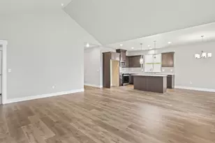 2239 E Otter Loop, La Center, WA 98629 - Photo 5