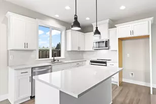 2239 E Otter Loop, La Center, WA 98629 - Photo 11