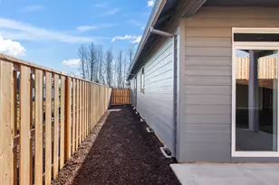 2239 E Otter Loop, La Center, WA 98629 - Photo 43