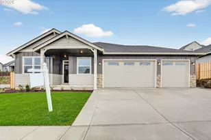 2239 E Otter Loop, La Center, WA 98629 - Photo 1