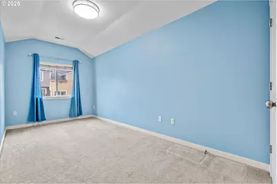 2590 NW 2nd Ter, Gresham, OR 97030 - Photo 27