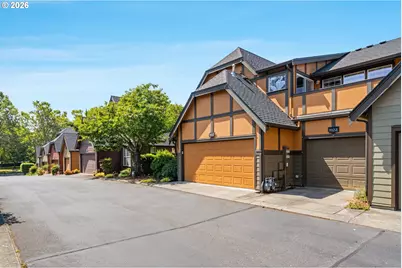 7102 NE Stonewater St, Hillsboro, OR 97124 - Photo 43