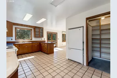 19037 NW Meadow Lake Rd, Yamhill, OR 97148 - Photo 15