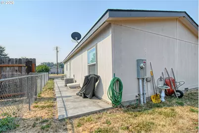315 E College St, Athena, OR 97813 - Photo 31