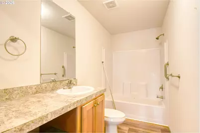 315 E College St, Athena, OR 97813 - Photo 21