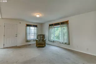 315 E College St, Athena, OR 97813 - Photo 3