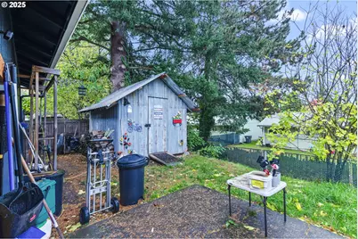 15540 NE Couch St, Portland, OR 97230 - Photo 25