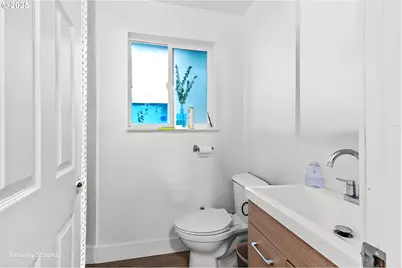 15540 NE Couch St, Portland, OR 97230 - Photo 19