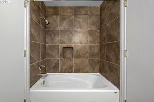 9070 SW 130th Ave, Beaverton, OR 97008 - Photo 25