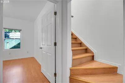 6511 NW Saint Helens Rd, Portland, OR 97210 - Photo 19