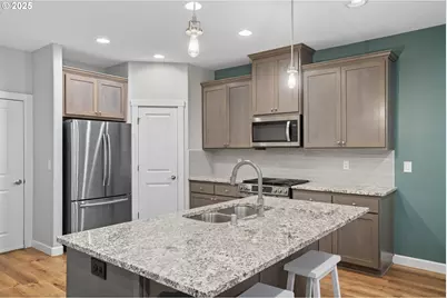 1716 NE 146th St, Vancouver, WA 98686 - Photo 3