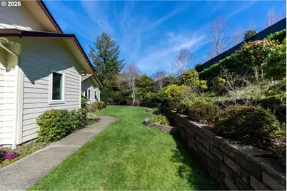 93621 Links Ln, Coos Bay, OR 97420 - Photo 7