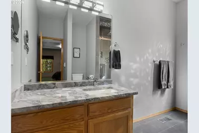 65679 E Alpine Way, Mount Hood Village, OR 97049 - Photo 21