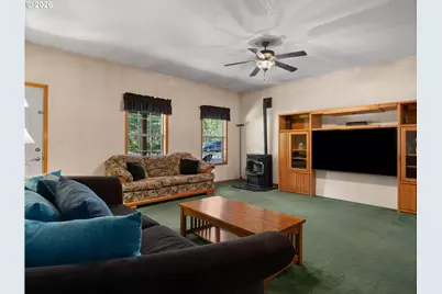 65679 E Alpine Way, Mount Hood Village, OR 97049 - Photo 5