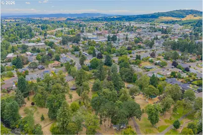 622 SW Hayter St, Dallas, OR 97338 - Photo 47