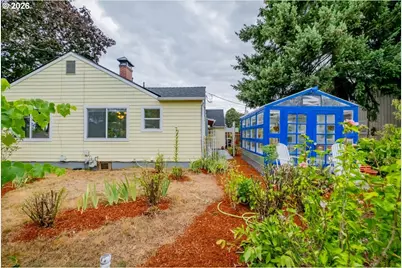 622 SW Hayter St, Dallas, OR 97338 - Photo 33