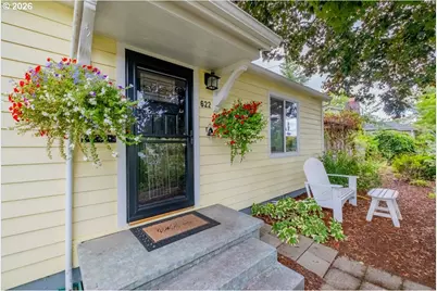 622 SW Hayter St, Dallas, OR 97338 - Photo 1