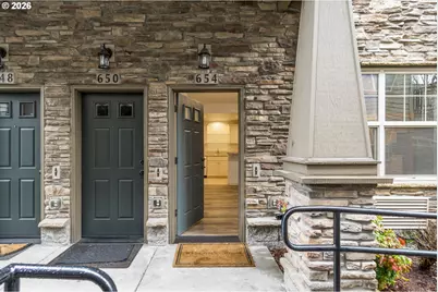 654 NE Newstead Ln, Hillsboro, OR 97006 - Photo 3