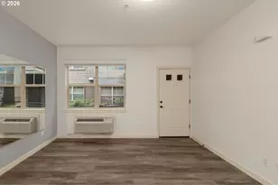 654 NE Newstead Ln, Hillsboro, OR 97006 - Photo 7