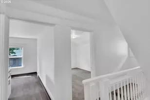 921 SE Mall St, Portland, OR 97202 - Photo 35
