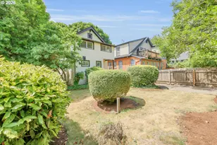 921 SE Mall St, Portland, OR 97202 - Photo 45