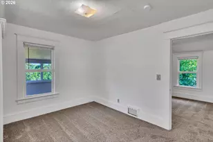 921 SE Mall St, Portland, OR 97202 - Photo 33