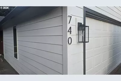 740 SE 18th Ave, Hillsboro, OR 97123 - Photo 3