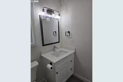 740 SE 18th Ave, Hillsboro, OR 97123 - Photo 17