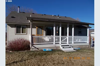 931 S McHaley Ave, Prairie City, OR 97869 - Photo 1