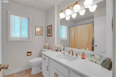 14970 NE Rose Pkwy #30-B, Portland, OR 97230 - Photo 13