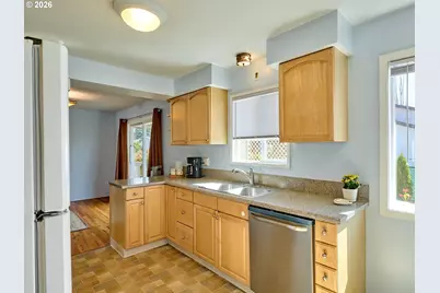 1104 Stanfield Rd, Woodburn, OR 97071 - Photo 9