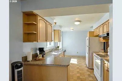 1104 Stanfield Rd, Woodburn, OR 97071 - Photo 7