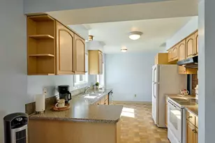 1104 Stanfield Rd, Woodburn, OR 97071 - Photo 7
