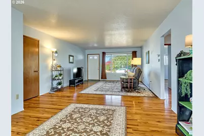 1104 Stanfield Rd, Woodburn, OR 97071 - Photo 5