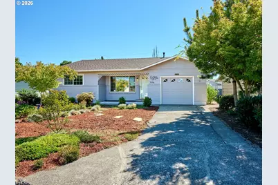 1104 Stanfield Rd, Woodburn, OR 97071 - Photo 1