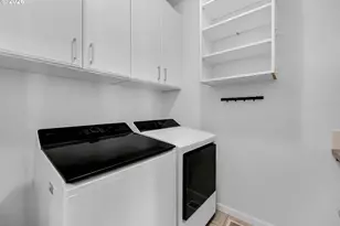 401 W 16th St, La Center, WA 98629 - Photo 33