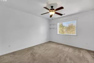 401 W 16th St, La Center, WA 98629 - Photo 31